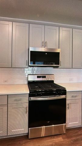 1621 Briar Hunt Drive, Forney, TX 75126