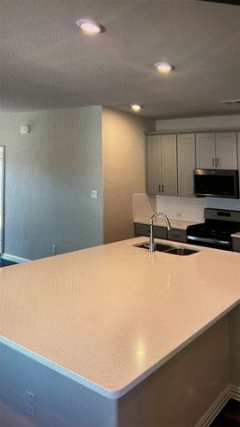 1621 Briar Hunt Drive, Forney, TX 75126