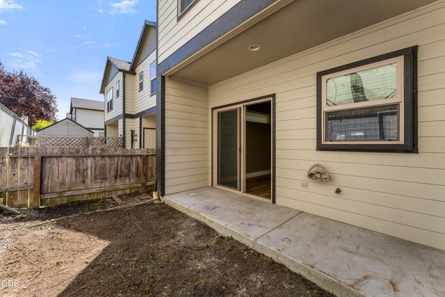 139 Casey Way, Central Point, OR 97502