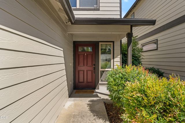 139 Casey Way, Central Point, OR 97502