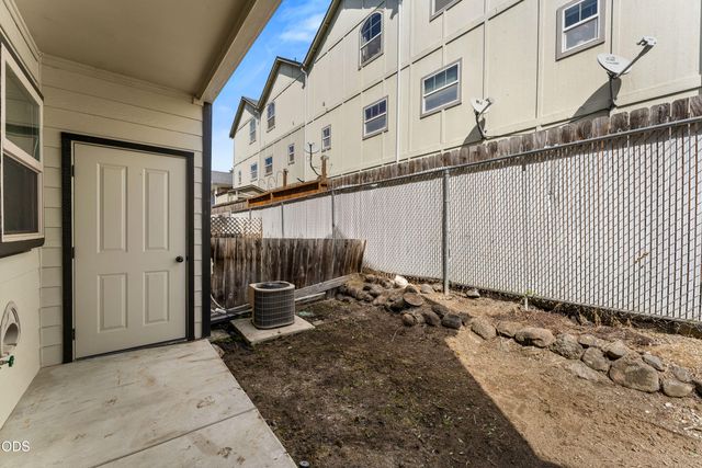 139 Casey Way, Central Point, OR 97502
