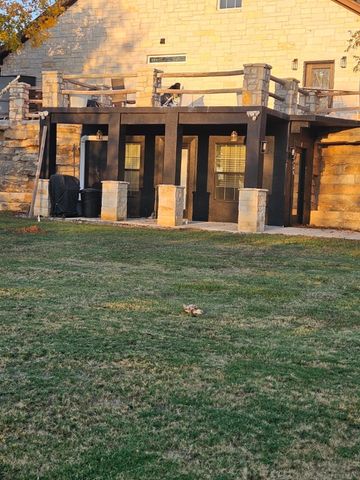 3626 B Canyon Road, Granbury, TX 76049