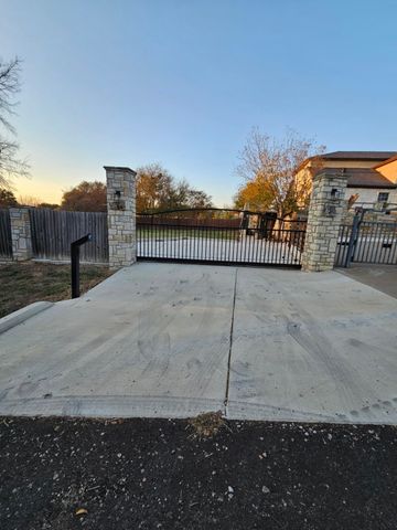 3626 B Canyon Road, Granbury, TX 76049