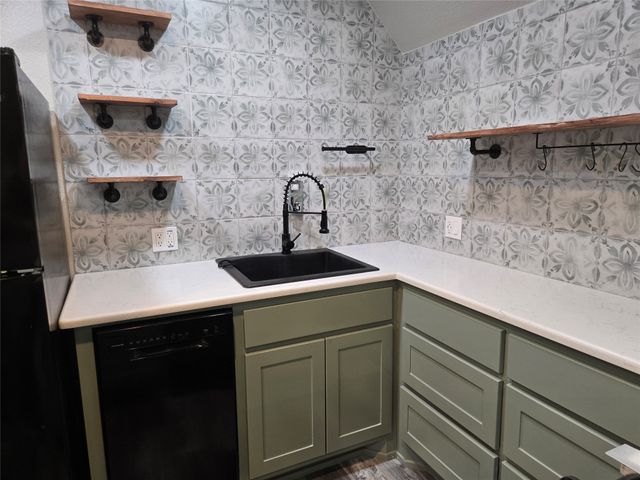 3626 B Canyon Road, Granbury, TX 76049