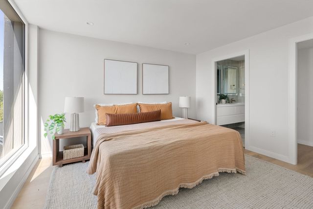 125 Lowell Street 5C, Somerville, MA 02143