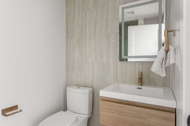 125 Lowell Street 5C, Somerville, MA 02143