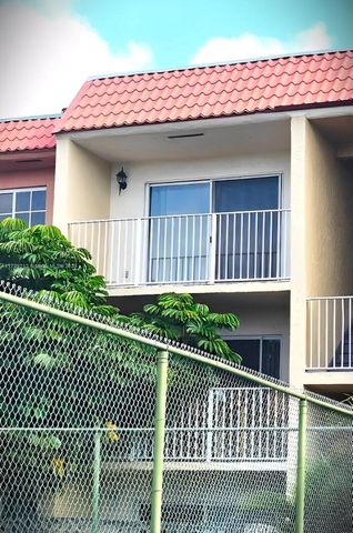 5020 NW 79th Ave 303, Doral, FL 33166