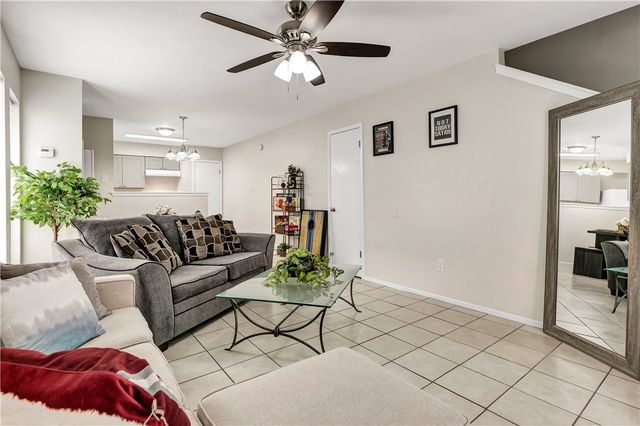 1520 Hawk Tree Drive A, College Station, TX 77845