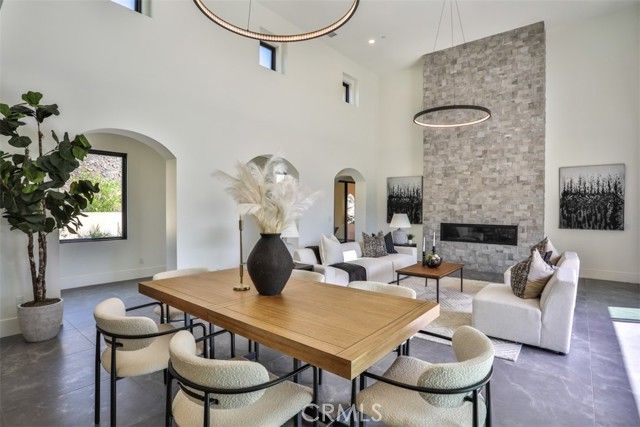 43698 De Luz, Temecula, CA 92590