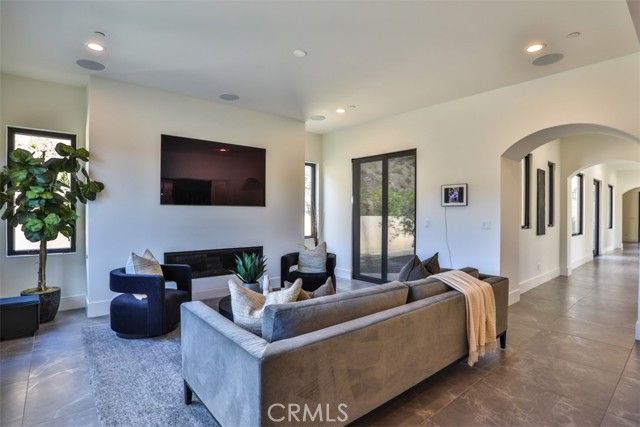 43698 De Luz, Temecula, CA 92590