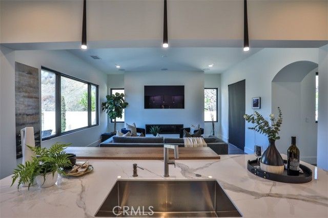 43698 De Luz, Temecula, CA 92590