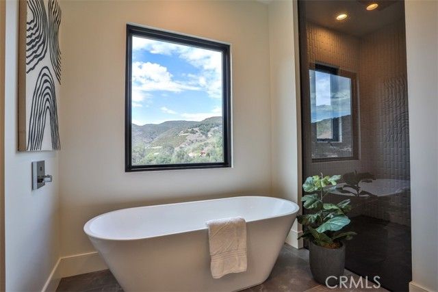 43698 De Luz, Temecula, CA 92590