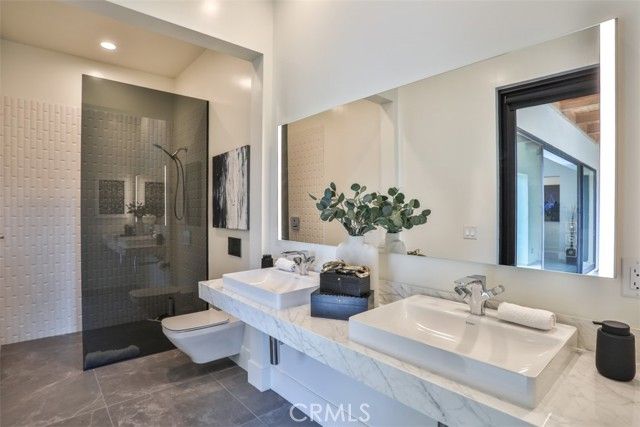 43698 De Luz, Temecula, CA 92590