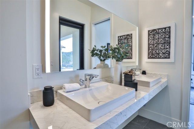 43698 De Luz, Temecula, CA 92590