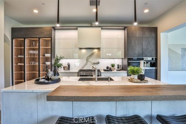 43698 De Luz, Temecula, CA 92590