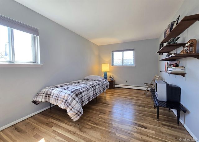 2069 Feuereisen Avenue, Ronkonkoma, NY 11779