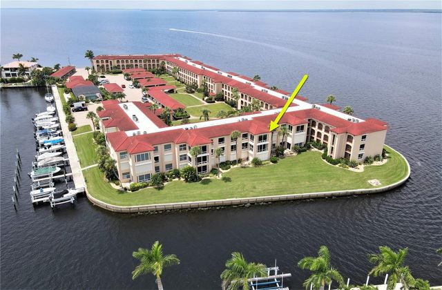 1 COLONY POINT DRIVE 5C, Punta Gorda, FL 33950