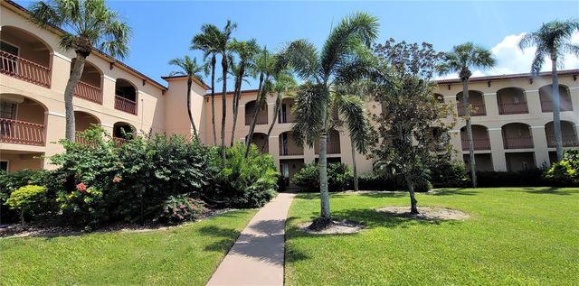 1 COLONY POINT DRIVE 5C, Punta Gorda, FL 33950