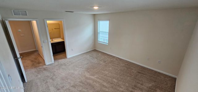 7683 LEGACY Trail, Jacksonville, FL 32256