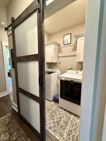 908 Sandra Lane, Jonesboro, AR 72405
