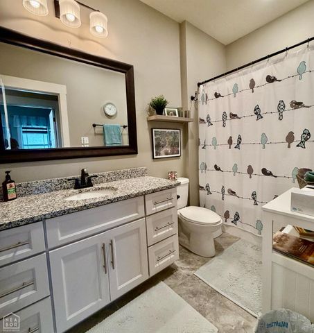 908 Sandra Lane, Jonesboro, AR 72405