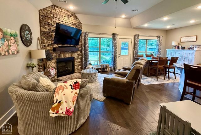 908 Sandra Lane, Jonesboro, AR 72405