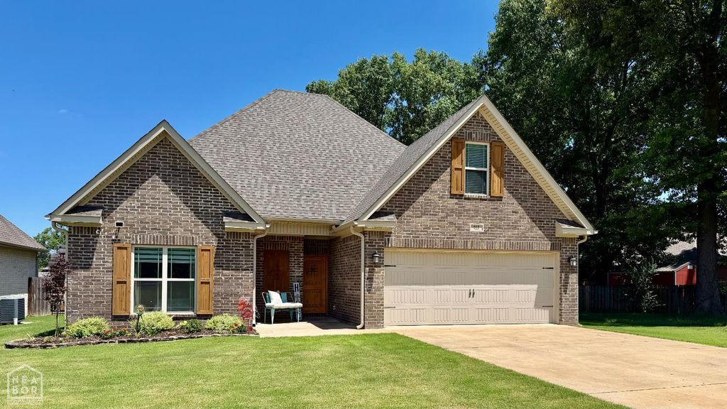 908 Sandra Lane, Jonesboro, AR 72405