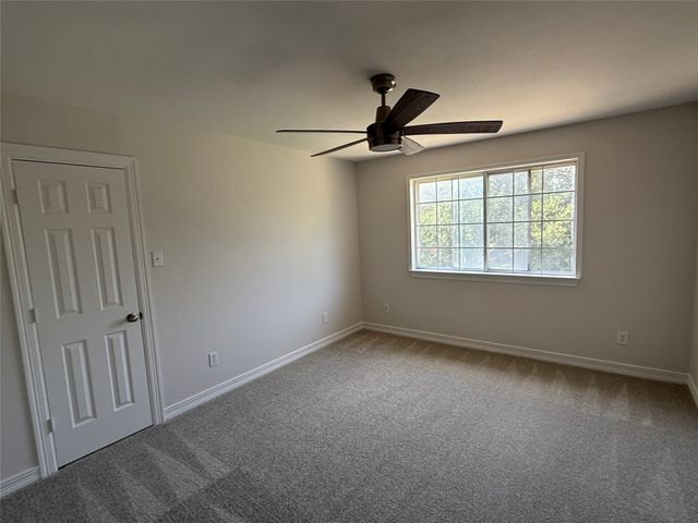 6832 Clear Spring Drive, Fort Worth, TX 76132