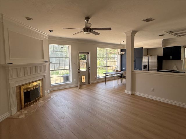 6832 Clear Spring Drive, Fort Worth, TX 76132