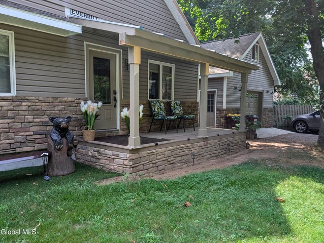 6110 Johnston Road, Guilderland, NY 12159