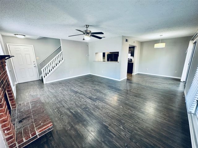 2612 Gwendolyn LN A, Austin, TX 78748