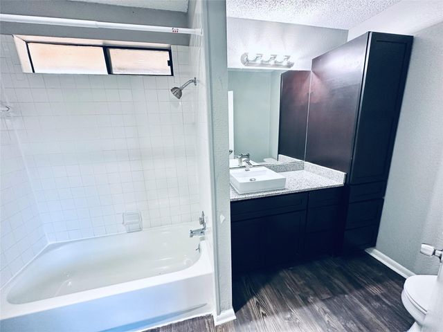 2612 Gwendolyn LN A, Austin, TX 78748