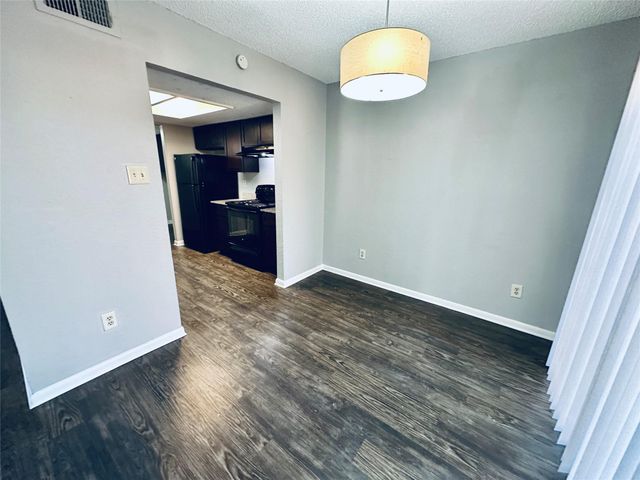 2612 Gwendolyn LN A, Austin, TX 78748