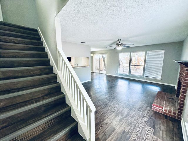 2612 Gwendolyn LN A, Austin, TX 78748