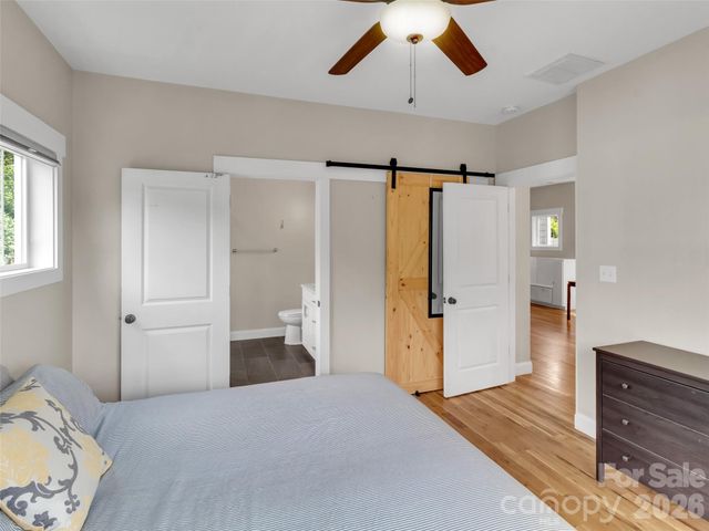 17 Elkmont Terrace, Asheville, NC 28804