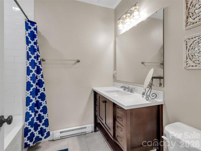 17 Elkmont Terrace, Asheville, NC 28804