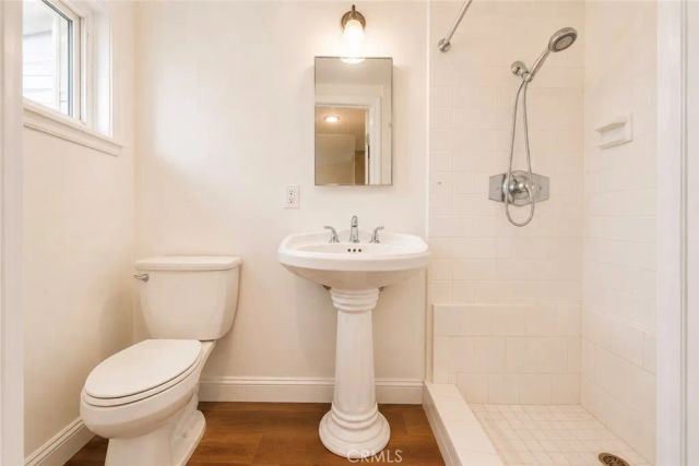4213 W Roberts, Santa Ana, CA 92704