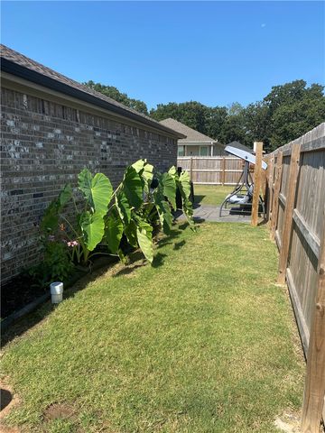 801 Buffalo Avenue, Gentry, AR 72734
