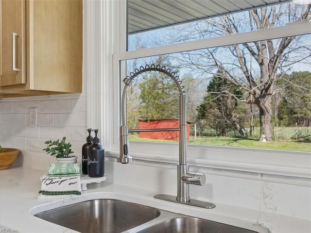 4404 Hickory Fork RD, Gloucester, VA 23061