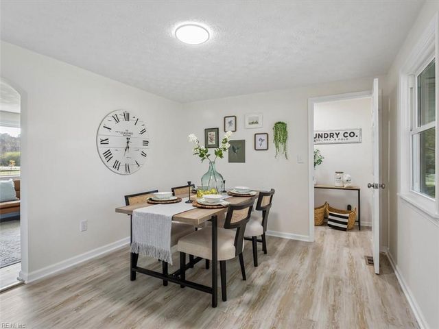 4404 Hickory Fork RD, Gloucester, VA 23061