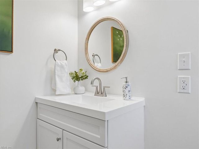 4404 Hickory Fork RD, Gloucester, VA 23061