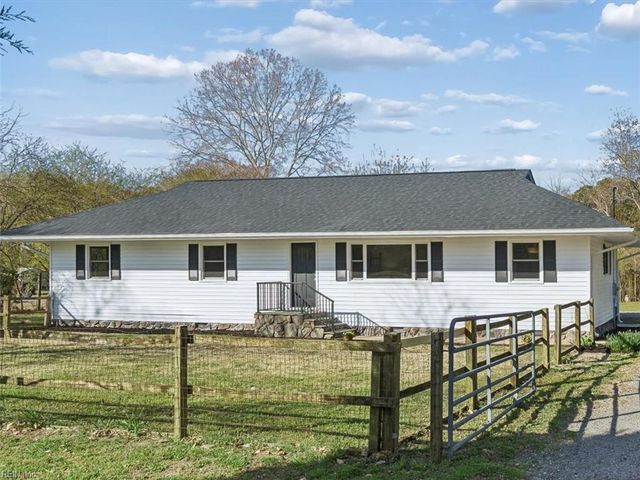 4404 Hickory Fork RD, Gloucester, VA 23061
