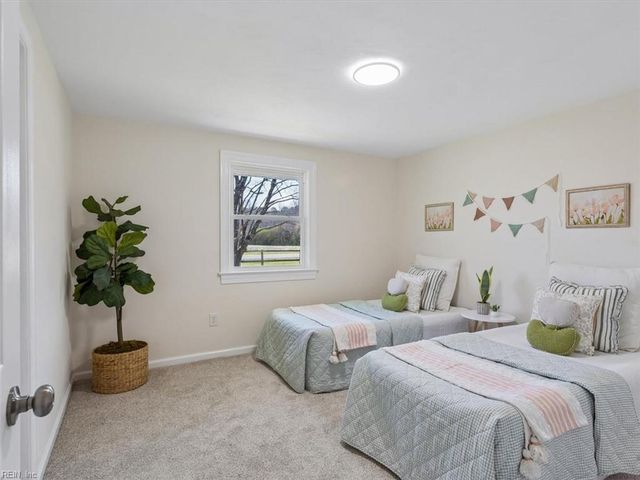 4404 Hickory Fork RD, Gloucester, VA 23061