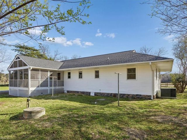 4404 Hickory Fork RD, Gloucester, VA 23061