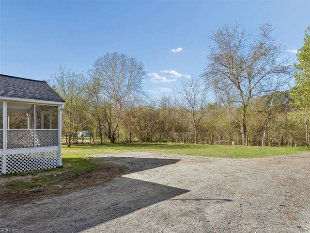 4404 Hickory Fork RD, Gloucester, VA 23061