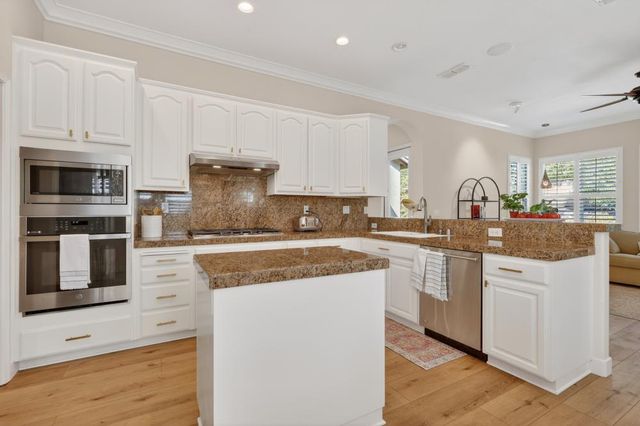 7007 Rosado Dr, El Dorado Hills, CA 95762