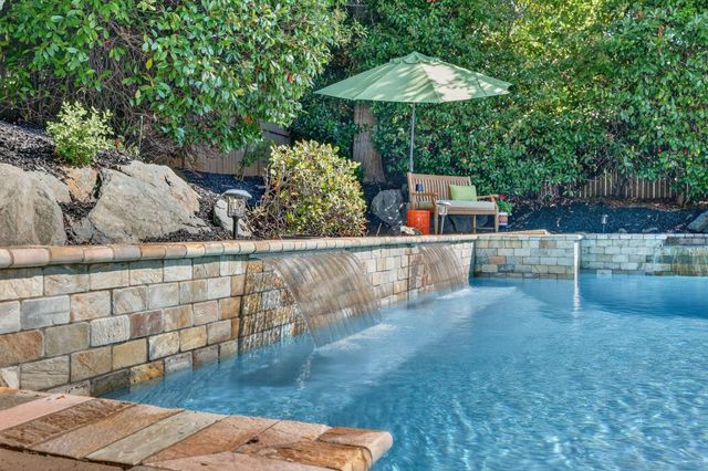 7007 Rosado Dr, El Dorado Hills, CA 95762