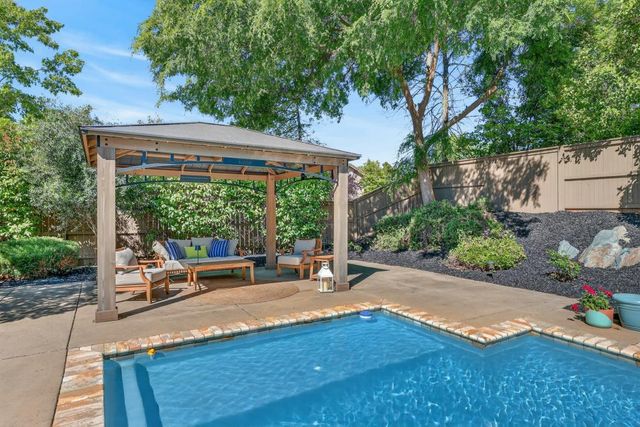 7007 Rosado Dr, El Dorado Hills, CA 95762