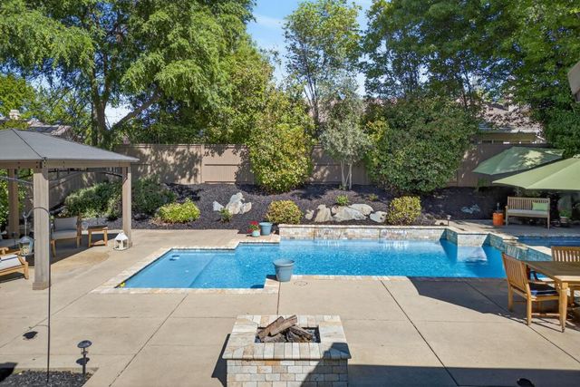 7007 Rosado Dr, El Dorado Hills, CA 95762