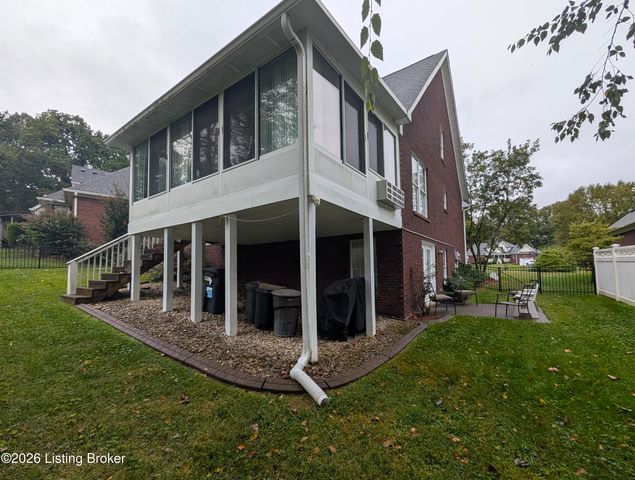 6204 Cottage Ridge Pl, Louisville, KY 40214